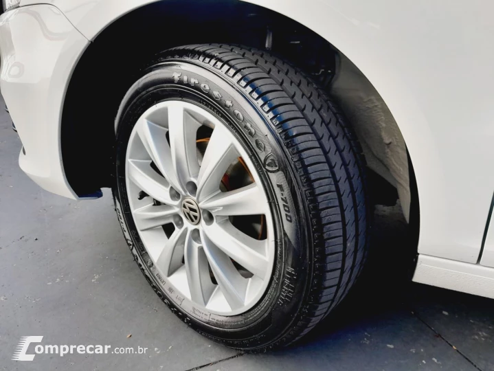 Fox Trendline 1.6 Flex 8V 5p