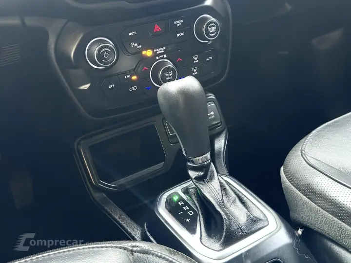 RENEGADE 1.8 16V FLEX LONGITUDE 4P AUTOMÁTICO