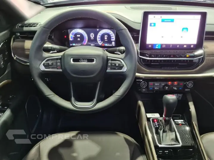 COMMANDER OVERLAND T270 1.3 TB FLEX AUT