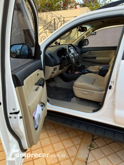 HILUX SW4 3.0 4X4 12V TB