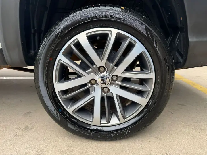 Strada 1.3 Firefly Flex Volcano Cd Manual