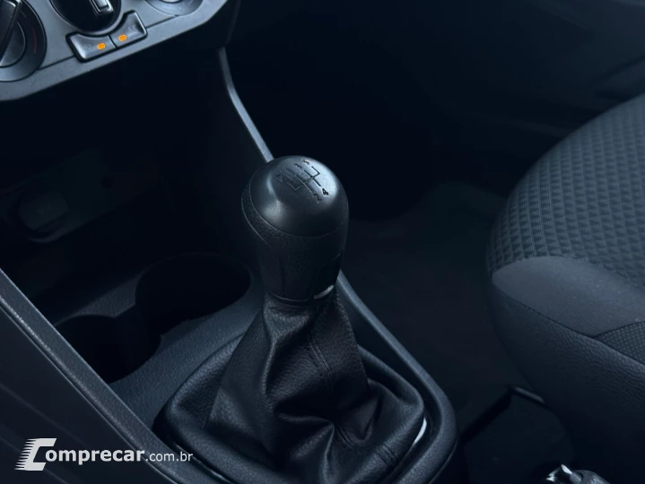 VOYAGE 1.0 12V MPI Totalflex