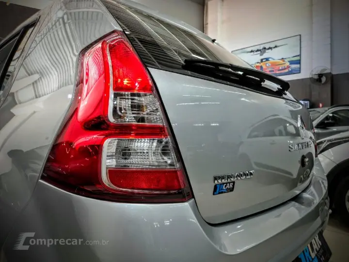 SANDERO 1.6 EXPRESSION 8V FLEX 4P MANUAL