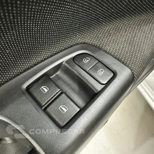 Gol 1.0 Flex 12V 5p