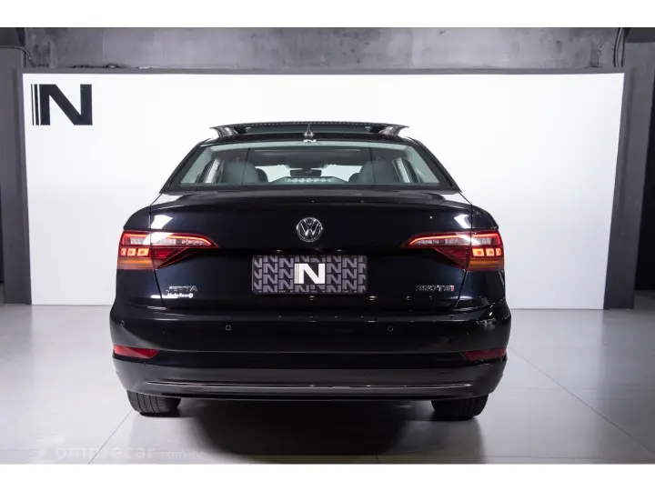 JETTA 1.4 250 TSI TOTAL FLEX COMFORTLINE TIPTRONIC