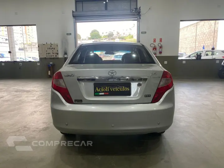 J3 1.4 Turin 16V Gasolina 4P Manual