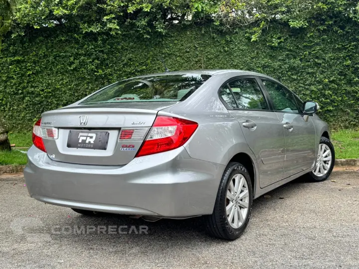 CIVIC 2.0 LXR 16V