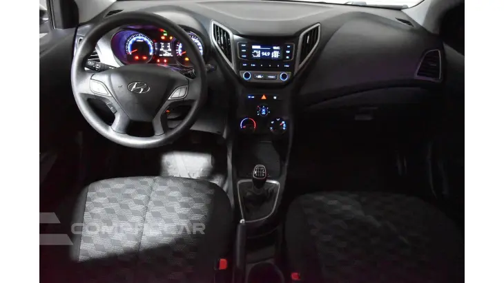 HB20 - 1.6 COMFORT PLUS 16V 4P MANUAL