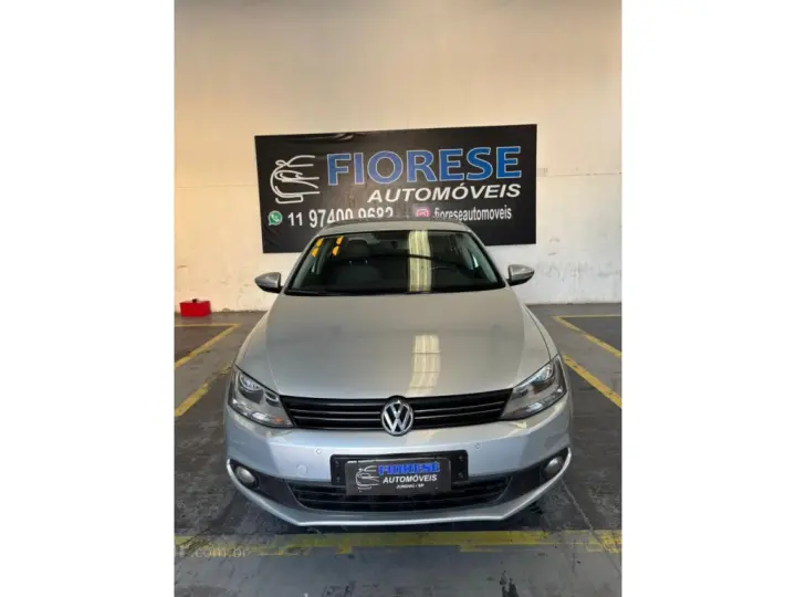 JETTA 2.0 COMFORTLINE 120CV FLEX 4P TIPTRONIC