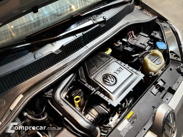 CROSS UP - 1.0 TSI 12V 4P MANUAL