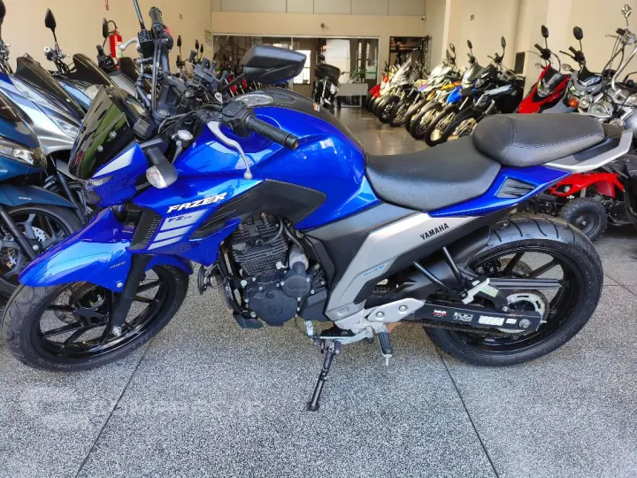 FZ25 250 FAZER FLEX