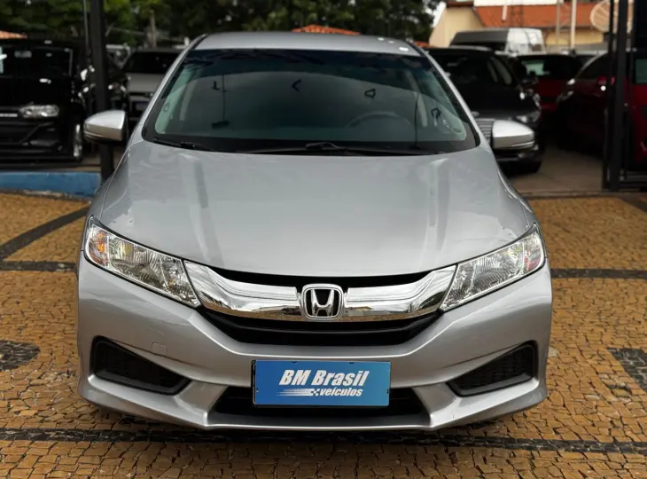 CITY 1.5 LX Sedan 16V