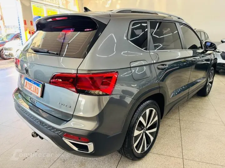 TAOS 1.4 250 TSI HIGHLINE