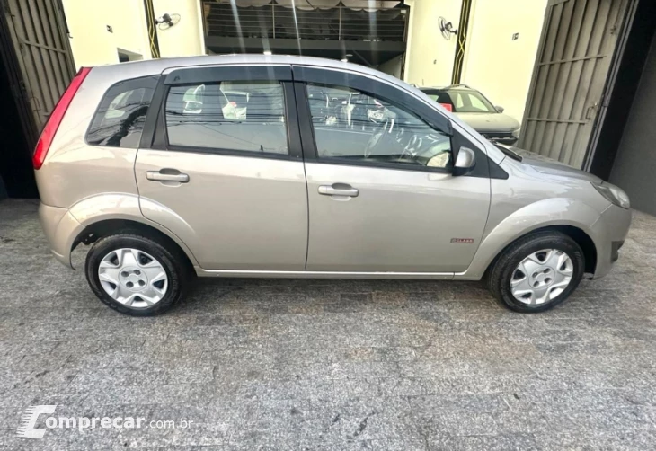 FIESTA 1.0 MPI Class Hatch 8V