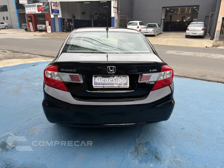 CIVIC 1.8 LXL 16V