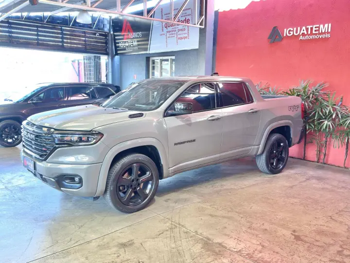 RAMPAGE 2.0 HURRICANE 4 TURBO GASOLINA R/T 4X4 AUTOMÁTICO