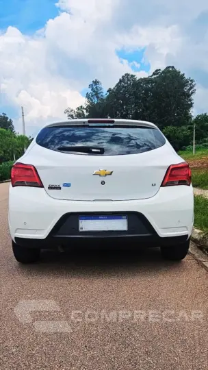 ONIX HATCH LT 1.0 8V FlexPower 5p Mec.