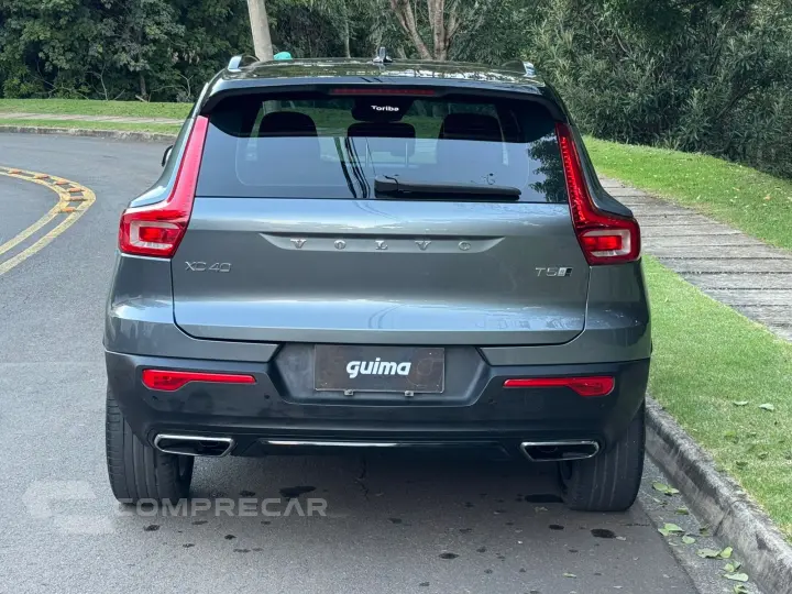 XC40 2.0 T5 R-design AWD Geartronic