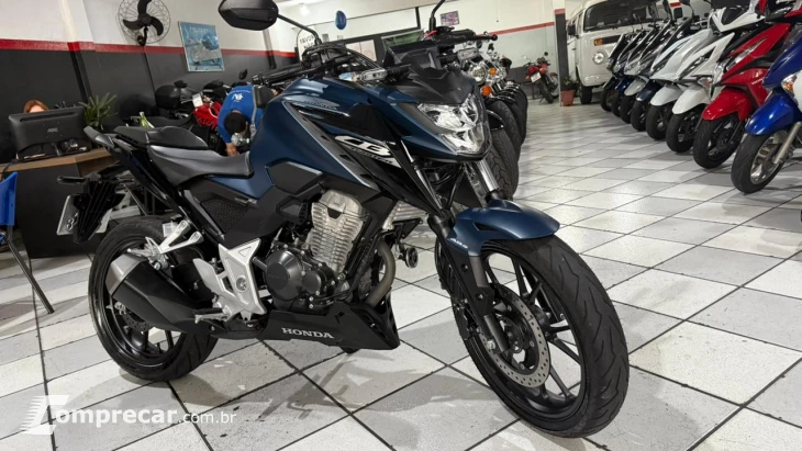 CB 300F TWISTER