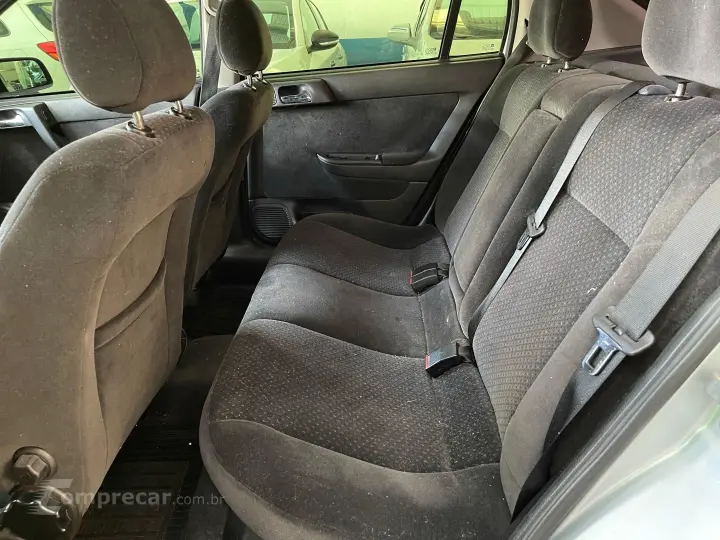 ASTRA 2.0 MPFI ADVANTAGE 8V FLEX 4P MANUAL