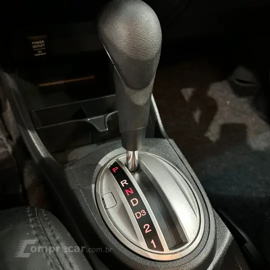 Fit LX 1.4/ 1.4 Flex 8V/16V 5p Aut.