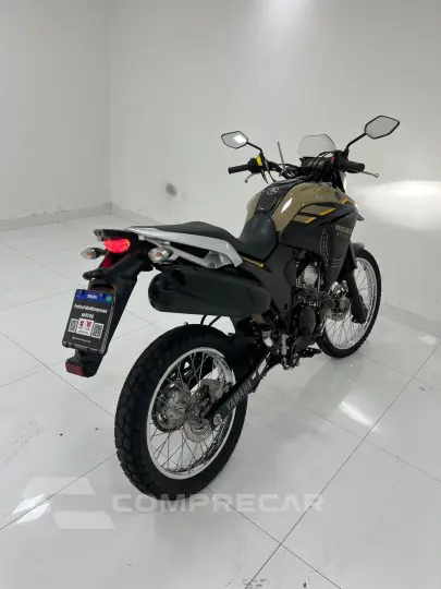XTZ 250 LANDER