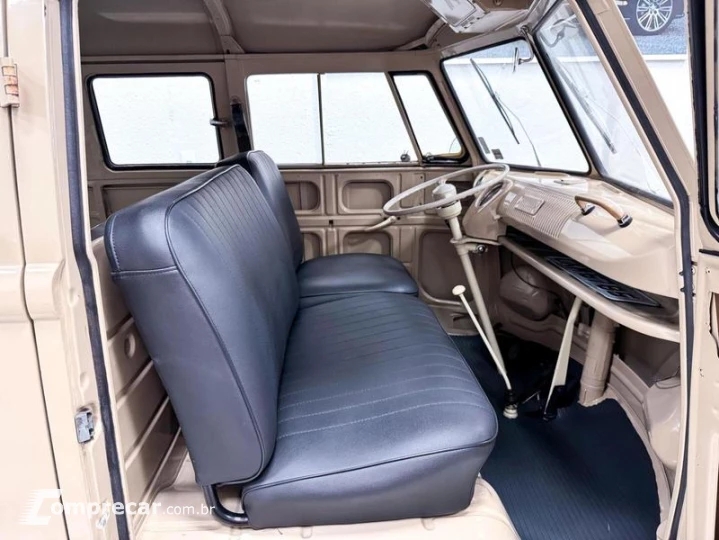 KOMBI
