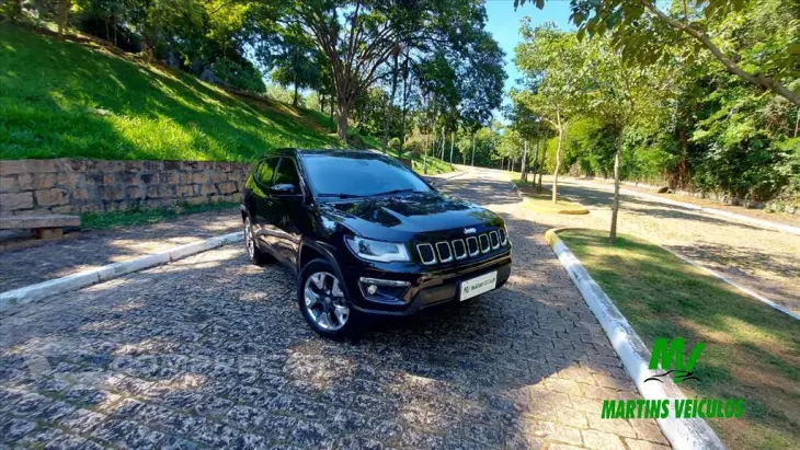 COMPASS 2.0 16V DIESEL LONGITUDE 4X4 AUTOMÁTICO
