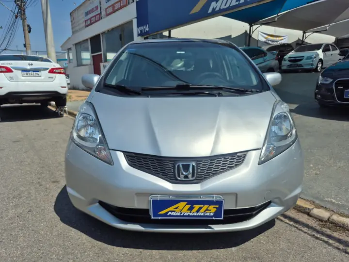 FIT 1.4 LX 16V