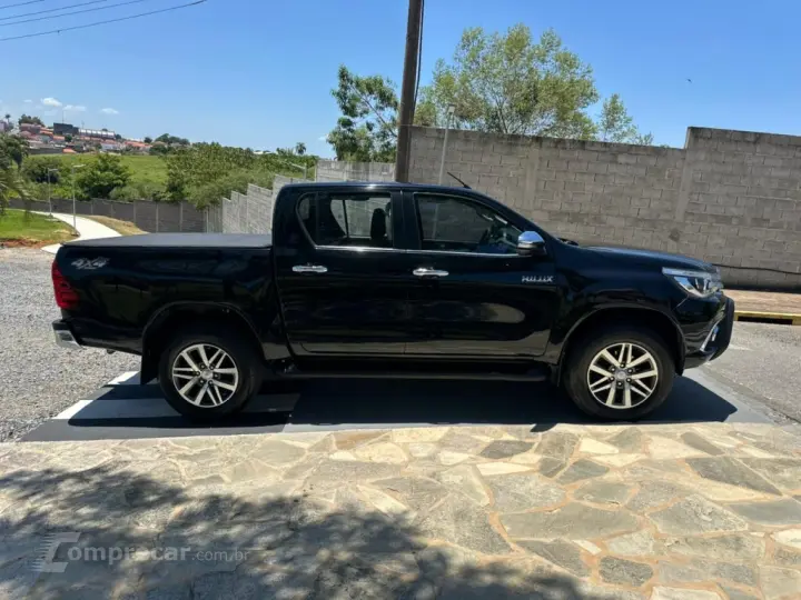 HILUX 2.8 SRX 4X4 CD 16V DIESEL 4P AUTOMÁTICO