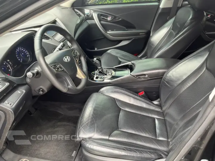 AZERA 3.0 MPFI GLS V6 24V