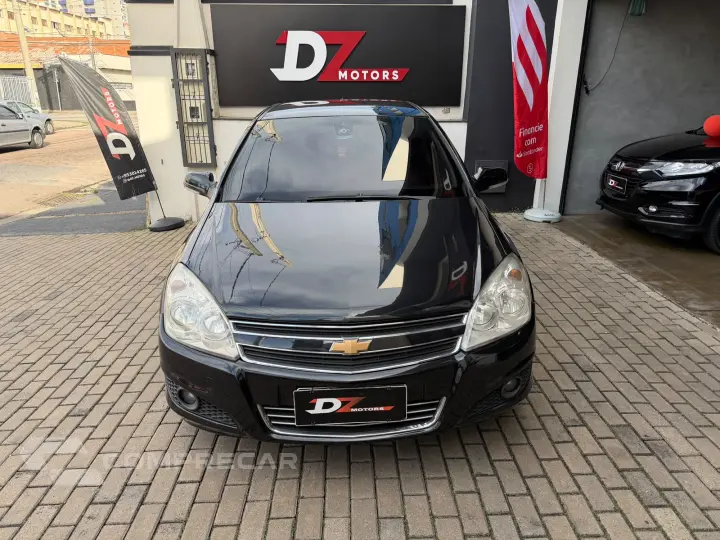 VECTRA 2.0 MPFI Elegance 8V