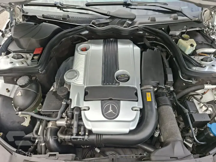 C 180 1.8 Cgi Classic 16V Turbo Gasolina 4P Automático