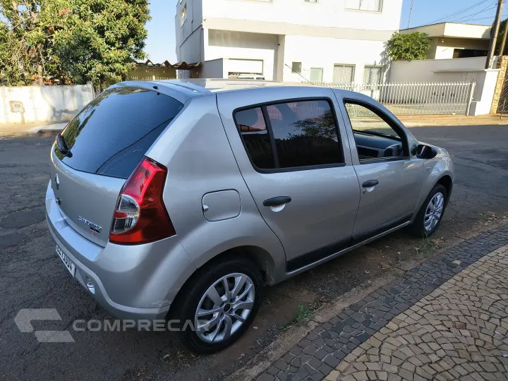 SANDERO 1.6 Expression 8V Hi-torque