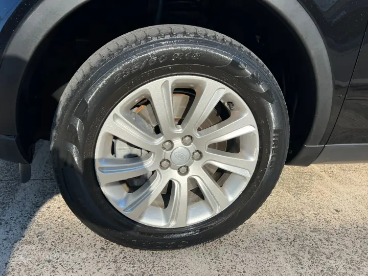 DISCOVERY SPORT 2.0 16V SI4 Turbo SE 7 Lugares