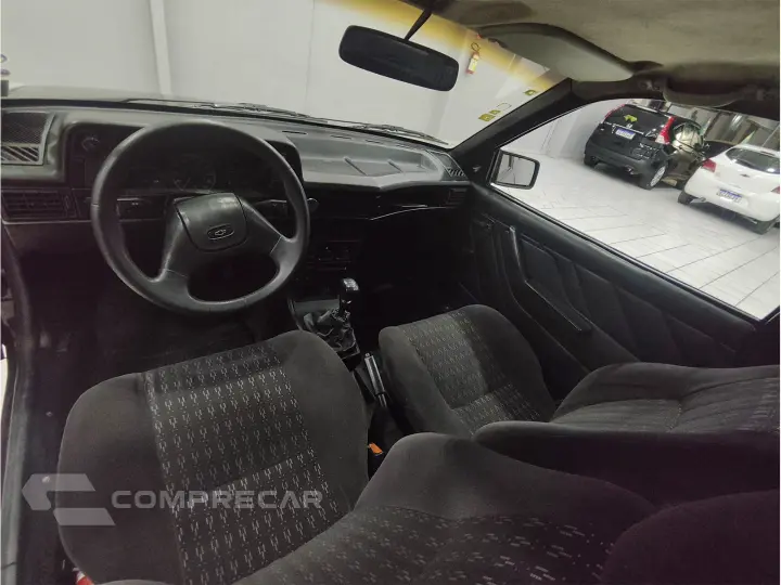 KADETT 1.8 EFI Lite 8V
