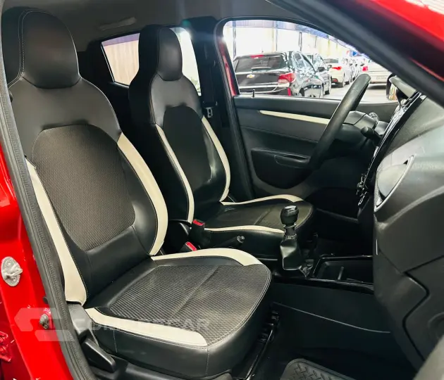 KWID 1.0 12V SCE Intense