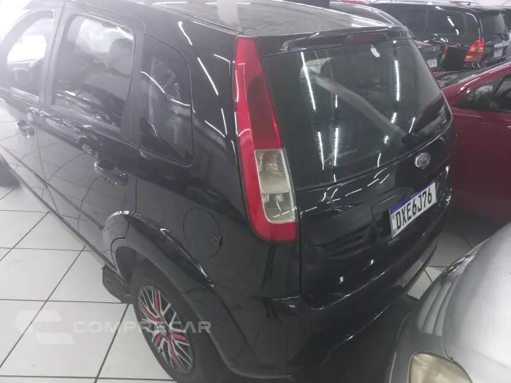 FIESTA 1.6 MPI First Hatch 8V