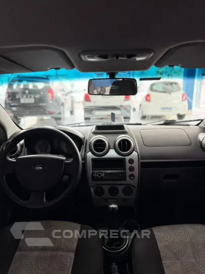 FIESTA 1.6 MPI Class Sedan 8V
