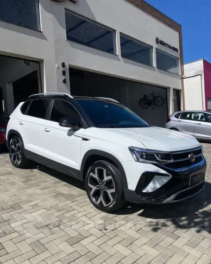 TAOS Highline 1.4 250 TSI Flex Aut.