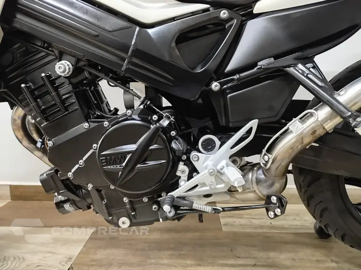 F 800 R ABS
