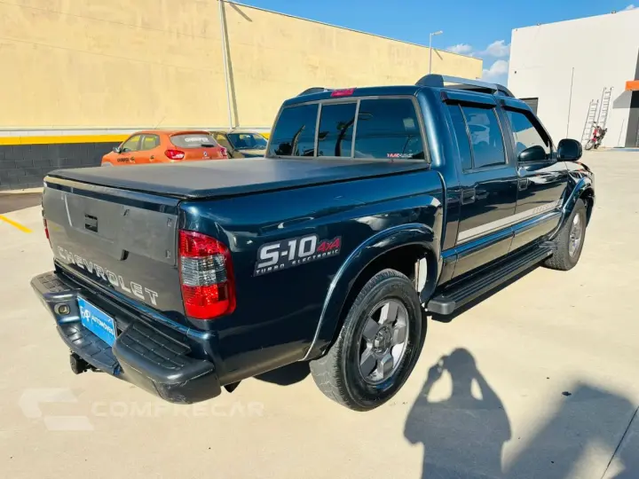 S10 2.8 12V EXECUTIVE CABINE DUPLA  4X4 TURBO DIESEL