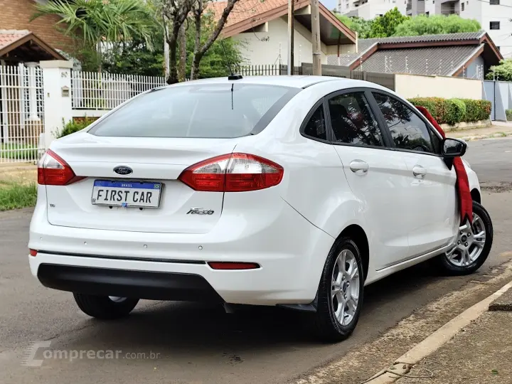 FIESTA 1.6 SE SEDAN 16V FLEX 4P MANUAL