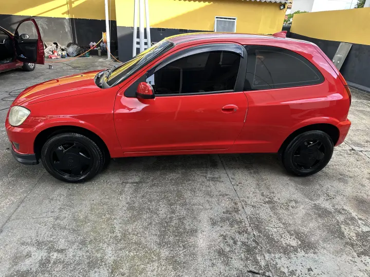 CELTA 1.0 MPFI Life 8V