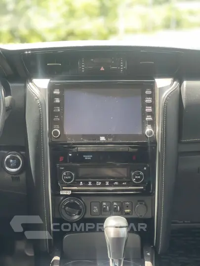 HILUX SW4 2.8 D-4d Turbo Diamond 7L 4X4