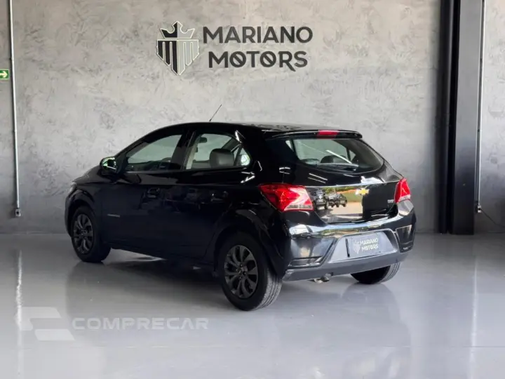 ONIX 1.4 MPFI ADVANTAGE 8V FLEX 4P AUTOMÁTICO