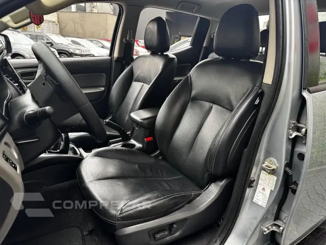 L200 TRITON - 2.4 16V TURBO SPORT GLX CD 4P 4X4 MANUAL