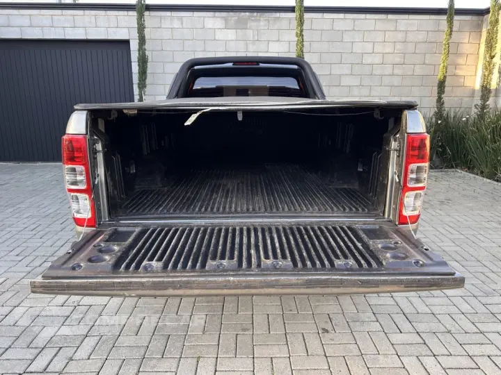 RANGER 2.5 XLS 4X2 CS 16V FLEX 2P MANUAL