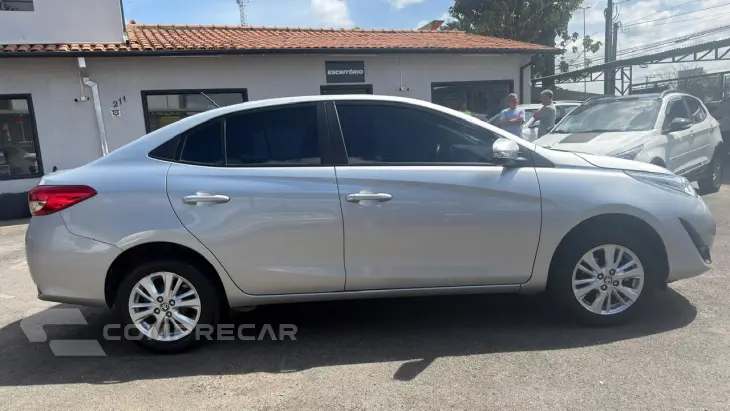 Yaris Sedan 1.5 16V 4P FLEX XL MULTIDRIVE AUTOMÁTICO CVT