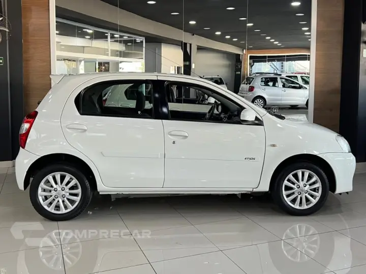 ETIOS 1.5 XLS 16V FLEX 4P MANUAL